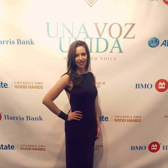 Meet your Posher, Nidia - Picture 1 of 1